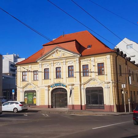 Old Town Cozy Studio In City Center Bratislava Buitenkant foto